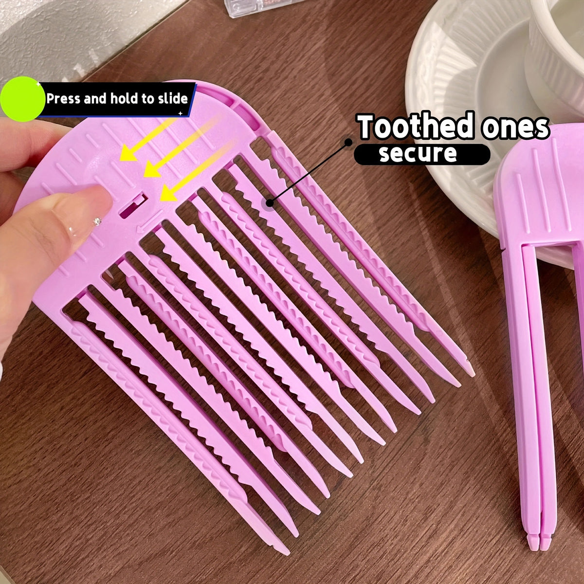 Textured teeth grip securely at the roots